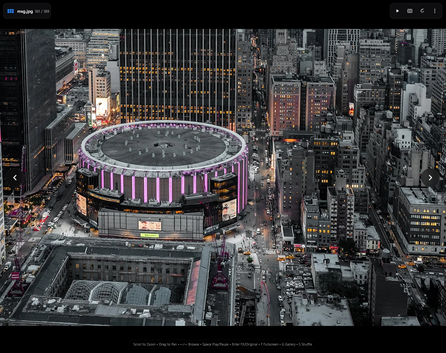 FolderFrame full viewer showing a portrait-oriented city photograph